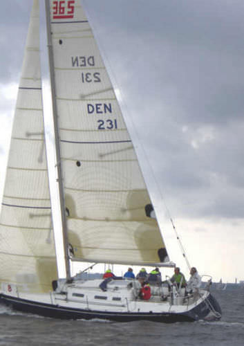 Grand-voile - Vectrix - Neilpryde Sails - voile d'avant / pour voilier de régate / en carbone
