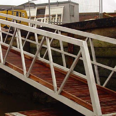 Passerelle pour ponton - ACCESS - Walcon Marine - en aluminium / avec main courante