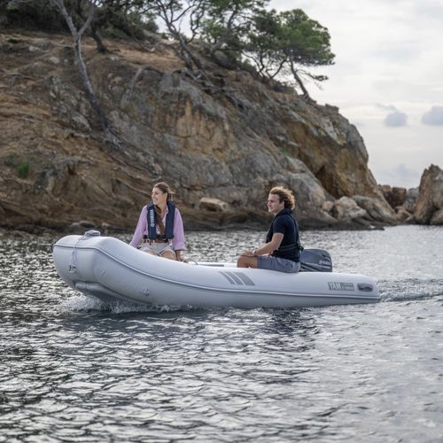 Bateau pneumatique hors-bord - YAM series - Yamaha Motor Europe - Marine - rapide / de pêche / max. 3 personnes