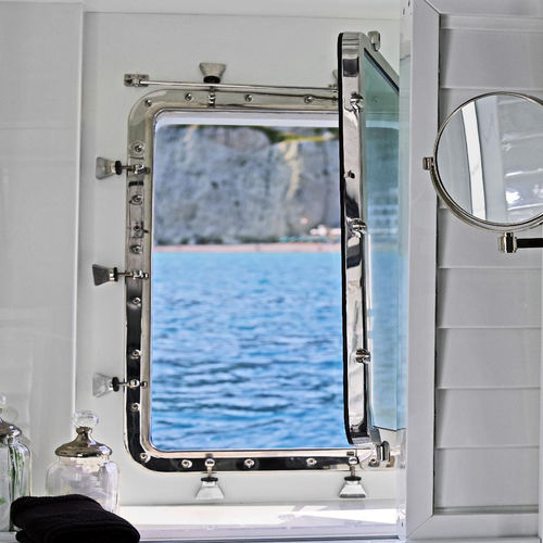 Hublot rectangulaire - Allufer tempesta - pour yacht / ouvrant / avec côtés arrondis