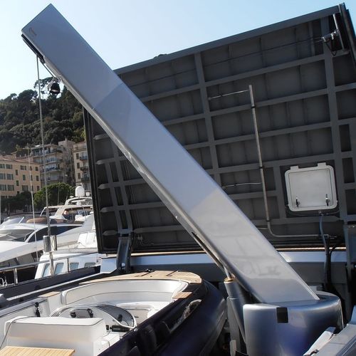 Grue pour yacht - Cramm Yachting Systems BV - de pont / manutention de bateau / pour mise à l'eau d'annexe