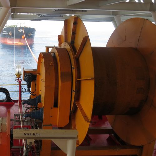 Treuil pour navire - Hawser - Trelleborg Marine and Infrastructure - d'amarrage / de stockage / à entraînement hydraulique