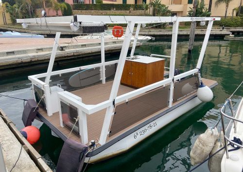 Bateau ponton hors-bord - M500 - MOGGARO ALUMINIUM YACHTS - en aluminium / max. 8 personnes