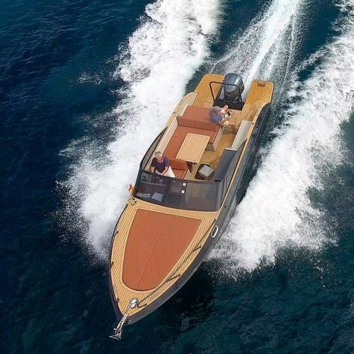 Coque open hors-bord - M800 J - MOGGARO ALUMINIUM YACHTS - max. 12 personnes / avec cabine / bain de soleil