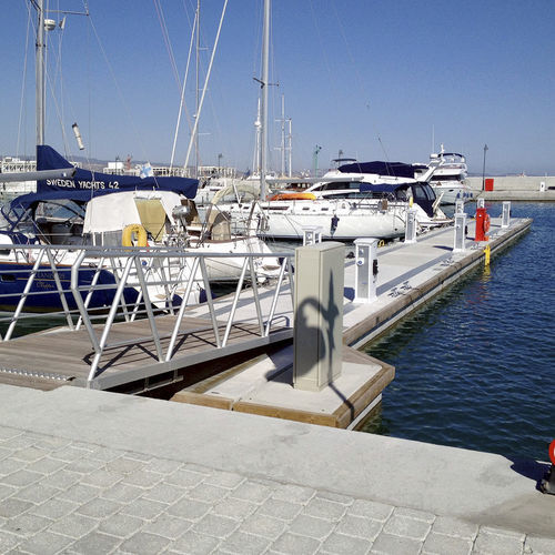 Ponton flottant - PREMIER - MARINETEK - d'amarrage / pour marina / en béton