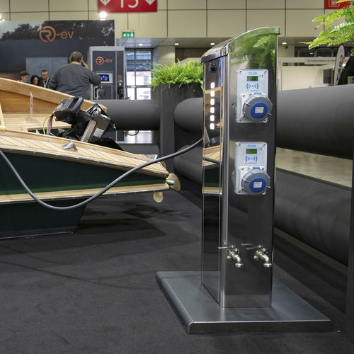 Borne de distribution électrique - S700EV - Plus Marine - de distribution d'eau / de recharge électrique / pour ponton