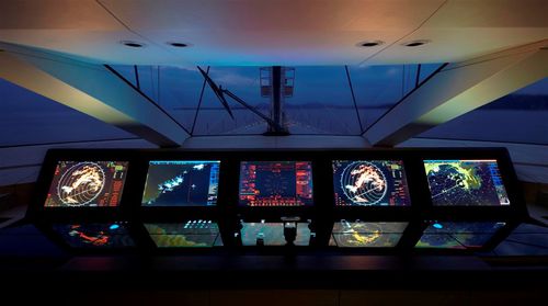 Moniteur marin - Radio Zeeland DMP - multifonction / tactile
