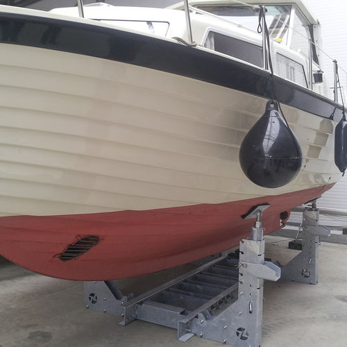 Ber pour bateau - Four Point - ROODBERG - de bateau à moteur / ajustable / charge sur 4 points