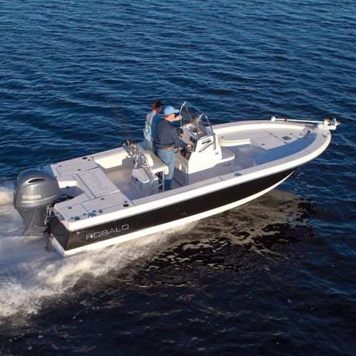 Bay boat hors-bord - 226 CAYMAN - Robalo - à console centrale / de pêche sportive / max. 8 personnes
