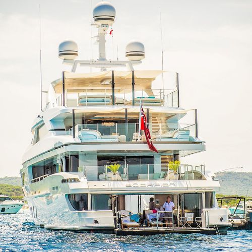 Méga-yacht de croisière - Scorpion - Cantieri Navali San Lorenzo - raised pilothouse / en acier