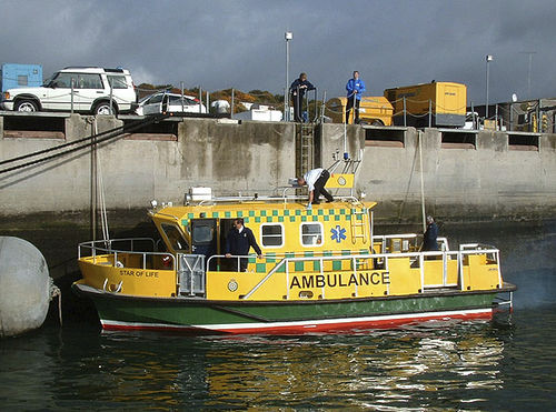 Bateau ambulance - ALN 043 'Star of Life’ - Alnmaritec - in-bord / en aluminium