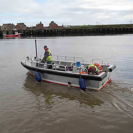 Bateau de lamanage - ALN 154 ‘Eden Island’ - Alnmaritec - in-bord