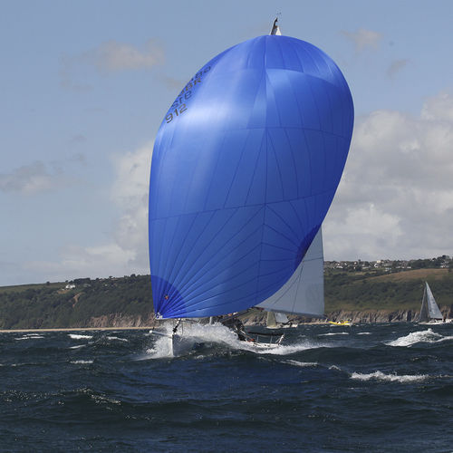 Spinnaker - Ullman Sails - pour quillard de sport monotype / coupe tri-radiale / J80