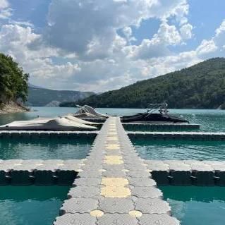 Ponton flottant - MARINEFLOOR EUROPE - modulable / d'amarrage / pour marina
