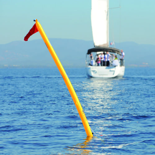 Engin flottant de survie pour bateau - BU110348 - Forwater