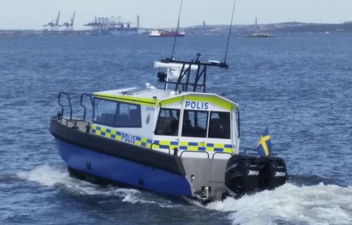 Bateau de surveillance - 100 MFC - Vector ProBoat AB - in-bord hydrojet / stern-drive / hors-bord