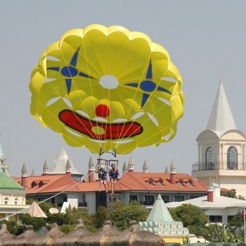 Parachute ascensionnel sur mesure - Pegas - Pegasus Parasails - 2 places