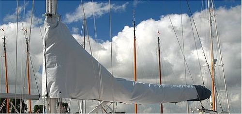 Housse de protection pour voilier - BP760 / BP761 / BP762 / BP763 / BP764 / BP765 - Blue Performance - de grand-voile