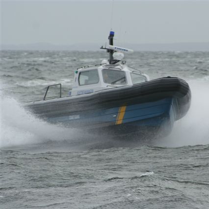 Bateau de surveillance - MRCD1250 - Madera Ribs - in-bord / bateau pneumatique semi-rigide