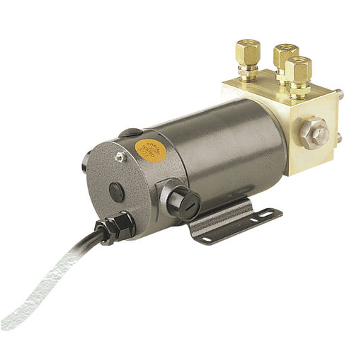 Pompe de bateau - RPU300 - Simrad Yachting - pour direction / eau de mer / hydraulique