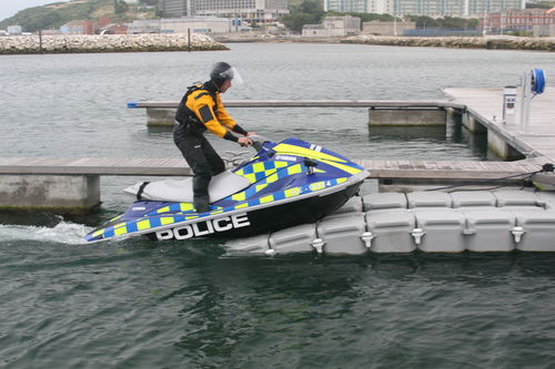Ponton flottant - VersaDock - modulable / pour amarrage à sec de jet-ski / pour marina