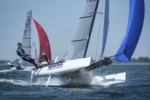 Catamaran de sport de régate - F18 Infusion - Nacra Sailing - double / Nacra F18 / Nacra Infusion