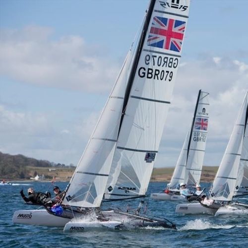 Catamaran de sport à foil - 15 Olympic - Nacra Sailing - solitaire / double trapèze / en PRV
