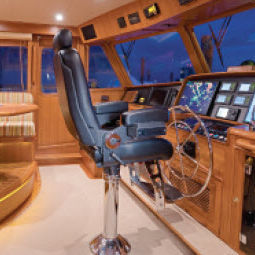 Siège pilote - 500XH  - STIDD SYSTEMS - pour bateau / avec accoudoirs / ajustable