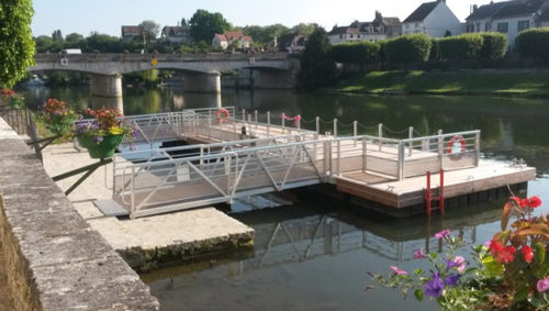 Ponton flottant - ATLANTIC MARINE - d'amarrage / pour marina / pour bateau