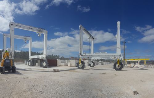 Grue pour chantier naval - GH Cranes & Components - articulée / pour forte charge / à portique
