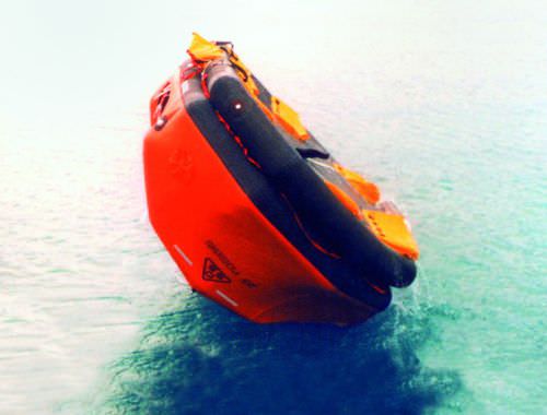 Radeau de survie pour navire - LR97 / LSR 25 - Deutsche Schlauchboot - MED / à déploiement par bossoir / auto-redressant