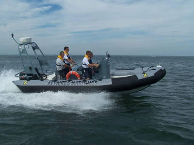 Bateau de surveillance - SRR 870 - Zodiac Milpro International - hors-bord / bateau pneumatique semi-rigide