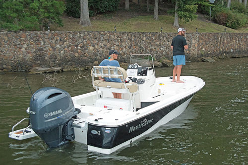 Bay boat hors-bord - 215 XTS SB - Nautic Star Boats - à console latérale / open / crossover