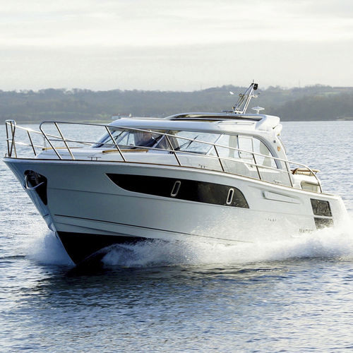 Vedette in-bord - 373 AFT  - Marex - bimoteur / coque planante / hard-top