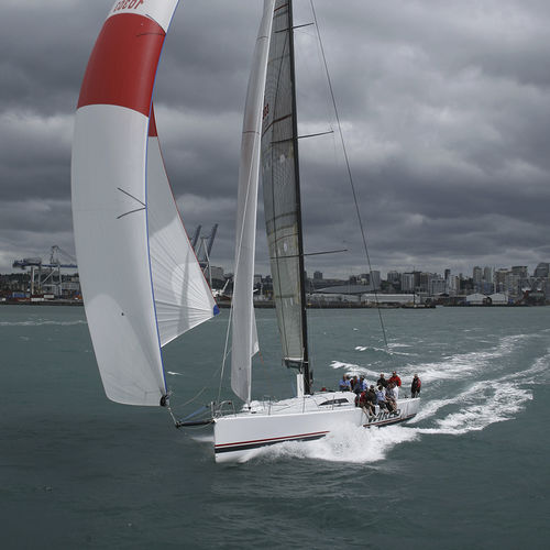 Sailing-yacht de croisière - Wired - Lloyd Stevenson Boat Builders - à cockpit ouvert / à salon de pont / en carbone