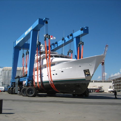 Travel lift contrôlé à distance - MBH 600 - CIMOLAI TECHNOLOGY SPA - toutes roues directrices