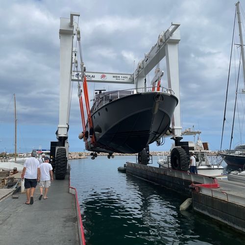 Travel lift contrôlé à distance - MBH 140 - CIMOLAI TECHNOLOGY SPA - en forme de U / électrique
