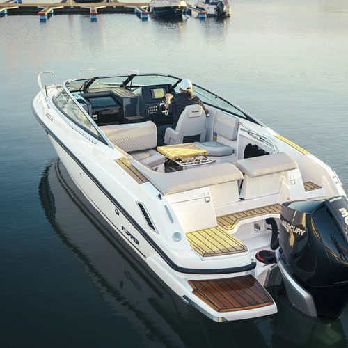 Cabin-cruiser hors-bord - 800 DC - Flipper - open / à double console / max. 8 personnes