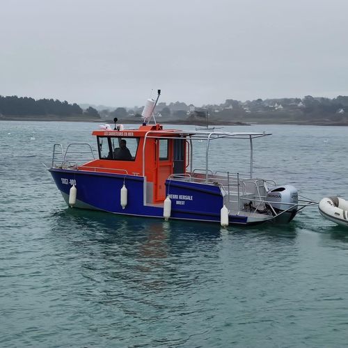 Bateau de surveillance - Dervinis 790 - BORD A BORD - bateau de sauvetage / bateau de service / hors-bord