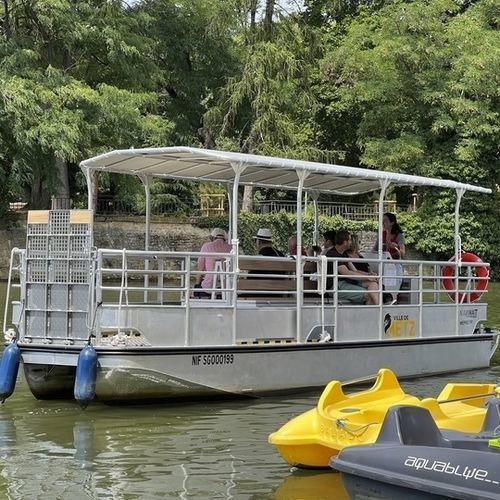 bateau à passagers - BORD A BORD