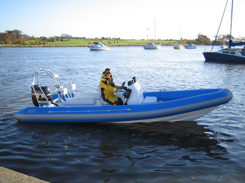 Bateau utilitaire - RIB 600 - Solent Ribs - in-bord / bateau pneumatique semi-rigide
