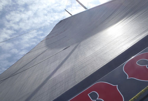 Grand-voile - Uni-Titanium - UK-Halsey International - pour voilier de course / en carbone / à membrane