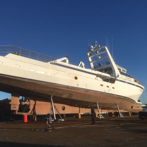 Pied de mise sur cale pour bateau à moteur - WUM  - Nautipark - ajustable / en acier galvanisé / avec échelle