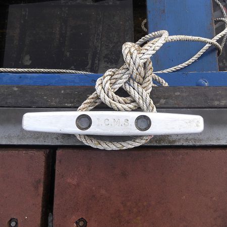 Taquet d'amarrage pour ponton - Inland and Coastal Marina Systems Ltd. - plat