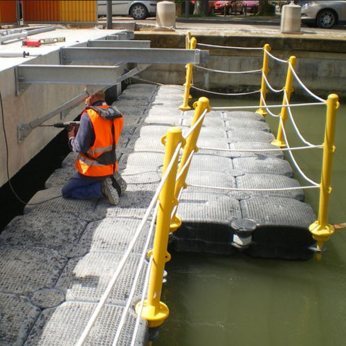 Ponton flottant - TROYE DUMANOIS - Cubisystem - de travail / pour marina