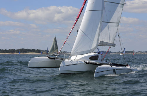 Trimaran - ASTUS 22.5 - Astusboats - de croisière côtière / transportable