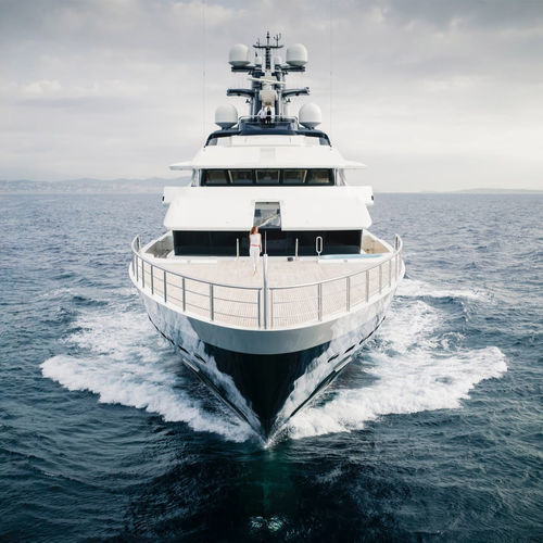 Mega-yacht de croisière - TRANQUILITY - Oceanco - raised pilothouse / avec piscine / avec héliport