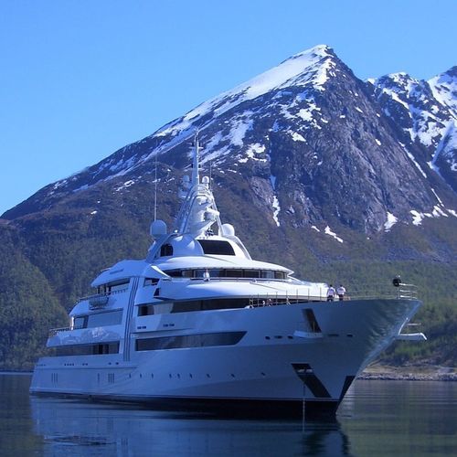 Mega-yacht de croisière - VIBRANT CURIOSITY  - Oceanco - avec timonerie / 9 cabines / en acier