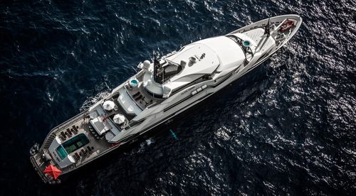 Mega-yacht de croisière - ALFA NERO - Oceanco - raised pilothouse / avec piscine