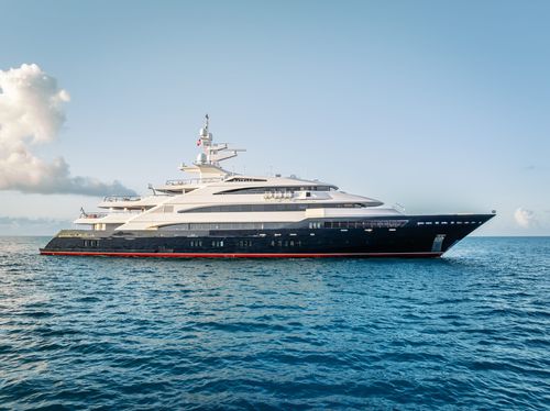 Mega-yacht de croisière - BATELLO - Oceanco - raised pilothouse / avec piscine
